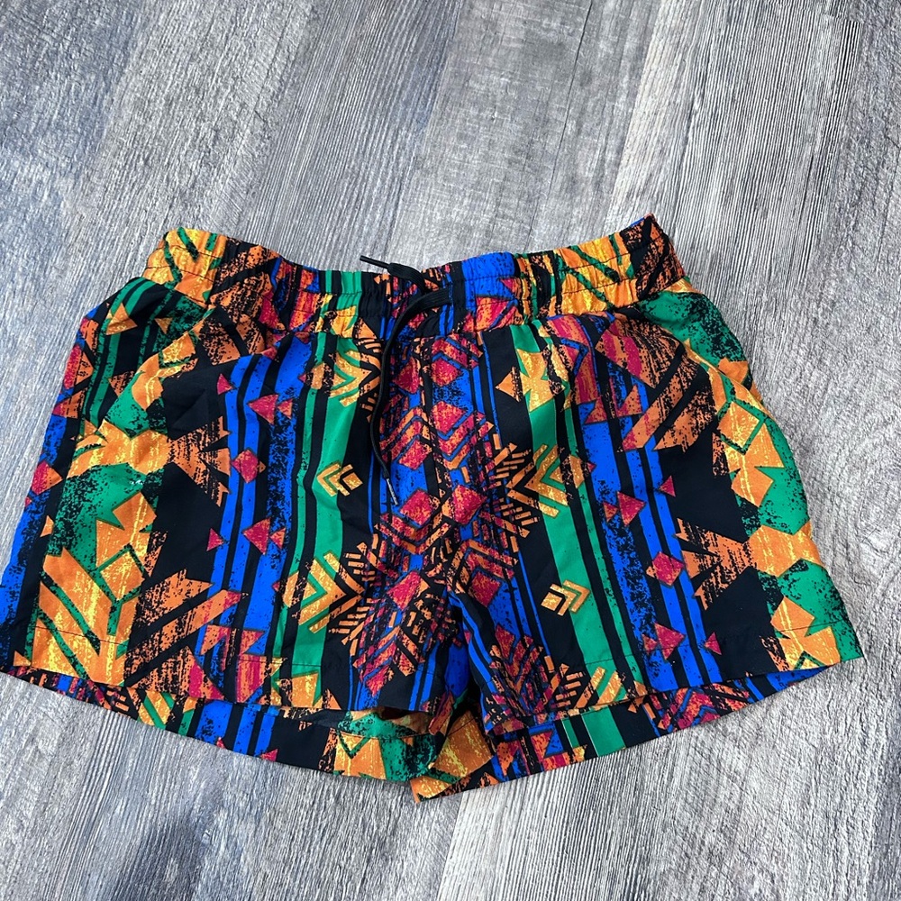 Multicolor Tribal Stripe Women's Pull-On Shorts